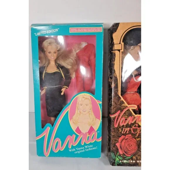 (2) Vanna White Limited Edition Spain Doll & Doll Black & Gold Dress Vintage - Picture 2 of 14